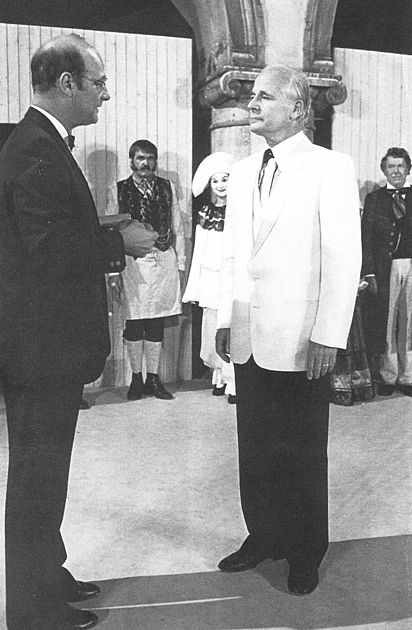 Auszeichnung Wochinz durch den französischen Kulturattaché