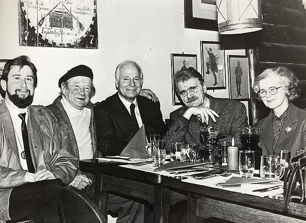 "Mit alten Freunden: Oskar Bottoli und Familie"